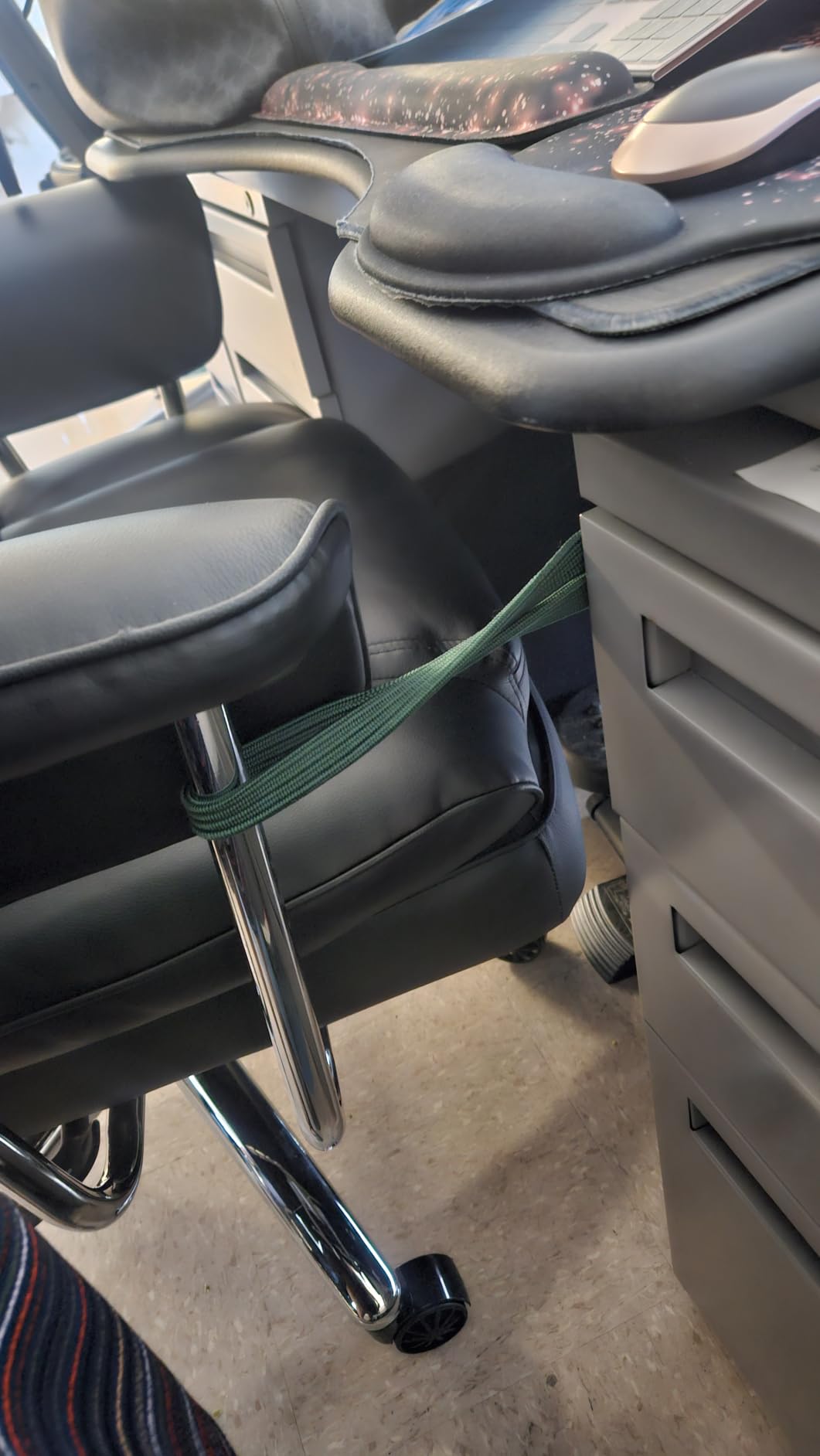 DUMOS Ergonomic Home Office Desk Chair, Executive Chair, PU Leather | Big Tall High Back, Lumbar Support, Reclining Height Adjustable, Footrest Swivel Wheels, Black customer photo 2