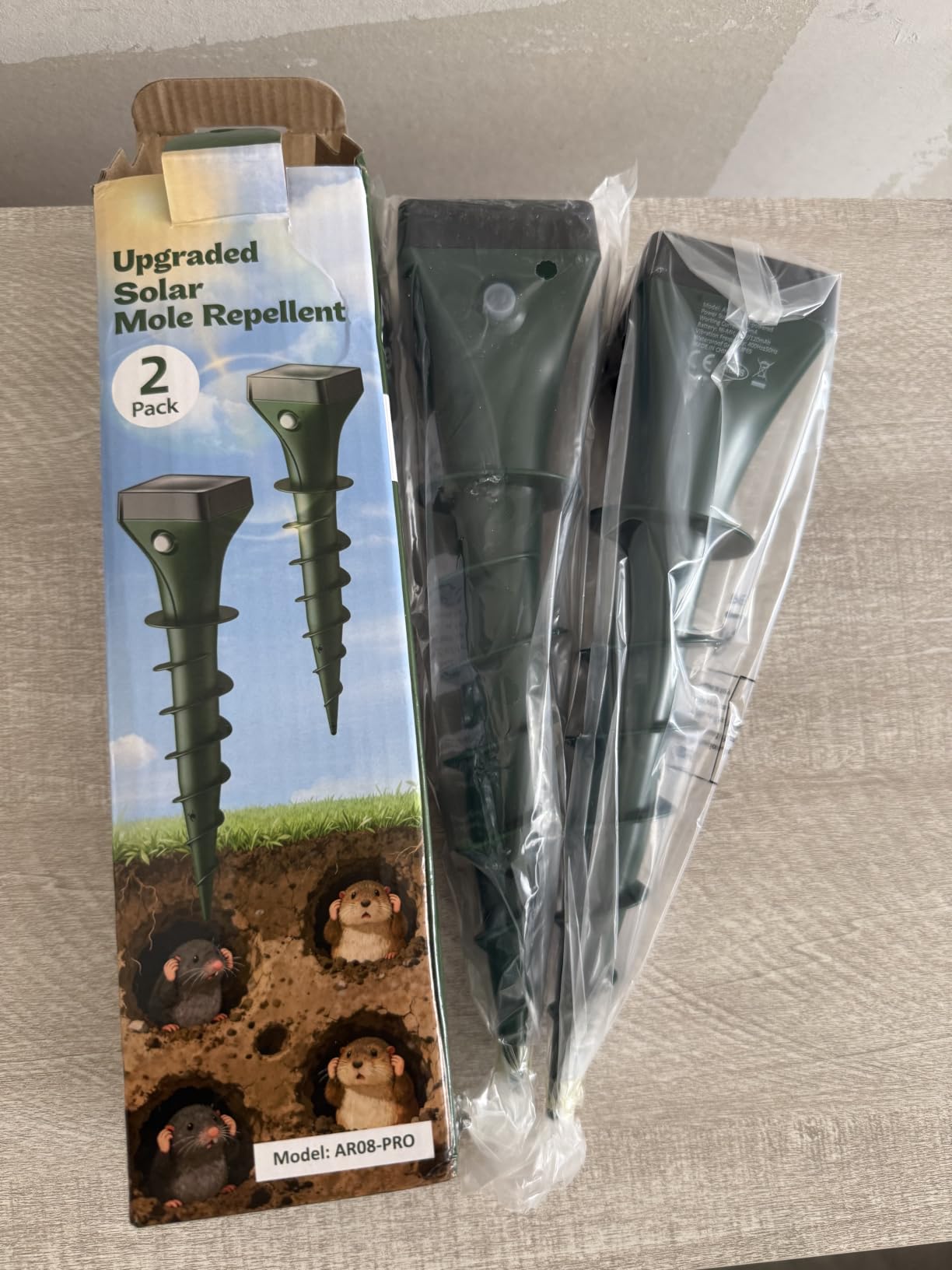 Mole Repellent Solar Powered, 8 Pack Snake & Skunk Repellent for Yard, Ultrasonic Mole Stakes for Lawns, IP65 Waterproof Gopher Repellent to Get Rid of Gopher, Vole, Chipmunk and Groundhog for Farm customer photo 2