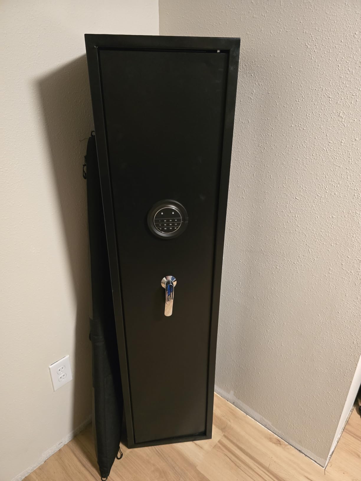 Marcree 8-10 Gun Safe for Rifles & Pistols, Quick Access Rifle Safe with Dual Alarm, Mute Mode, Adjustable Shelves & Pistol Pockets, Gun Cabinet for Shotguns customer photo 2