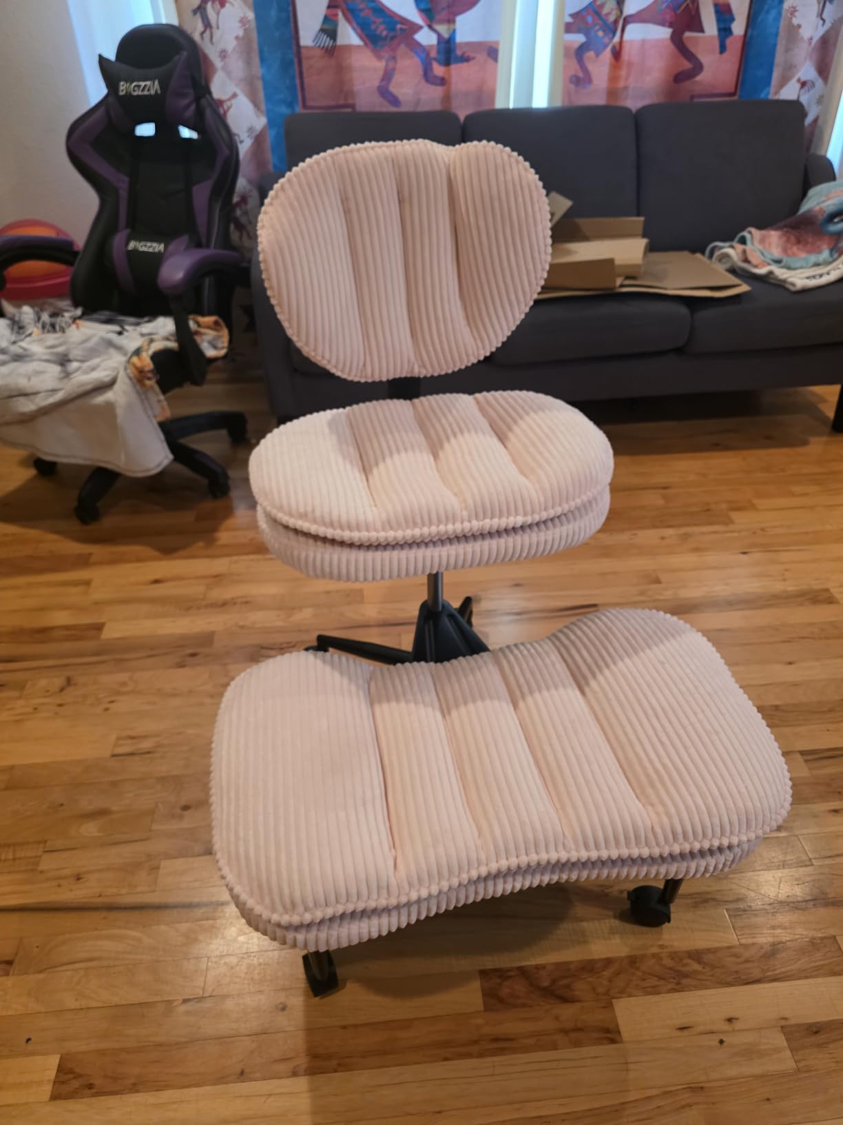 Cross Legged Office Chair, Ergonomic Cloud Criss Cross Desk Chair, Meditation Chair with Wheels, Height Adjustable Seat for ADHD, Wide Kneeling Chair with Back Support, Pink customer photo 1