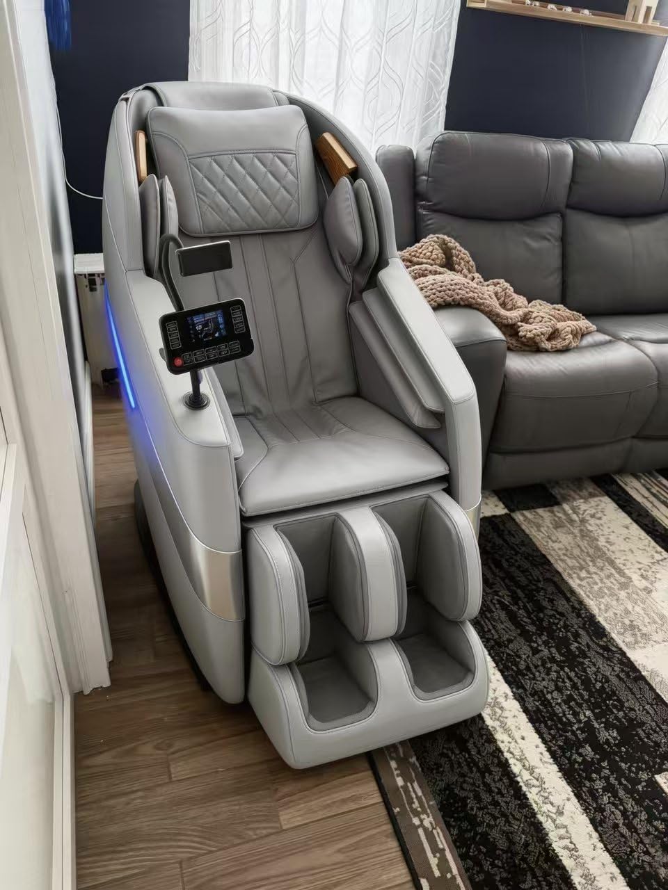 FURNIMAT 3D Full Body Massage Chair Zero Gravity SL-Track, Shiatsu Recliner | Smart Voice Control, Zero Gravity, 11 Programs, 6 Techniques, Body Scan, Foot Massage, Heated, No Assembly, Back & Neck Pain customer photo 1