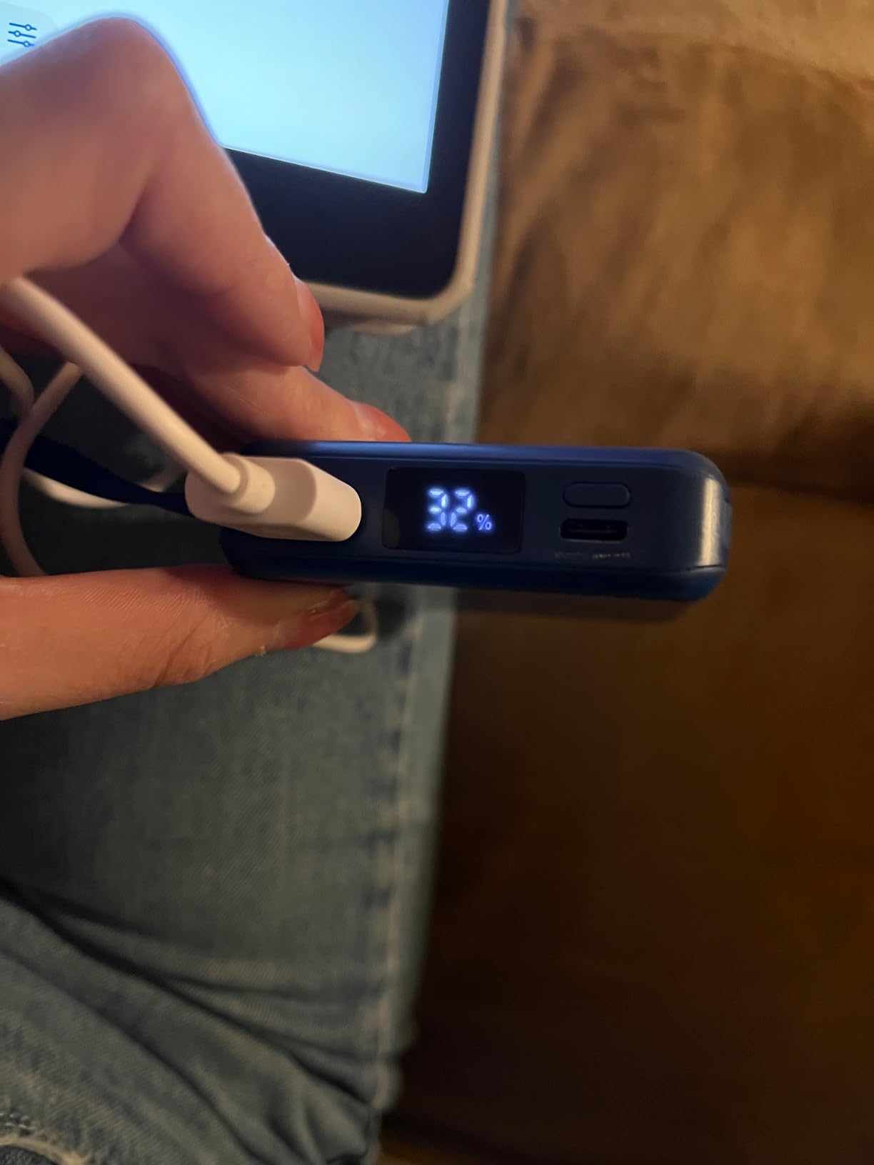 Magnetic Portable Charger 10000mAh, Fast Charging MagSafe Battery Pack with LED Display customer photo 2