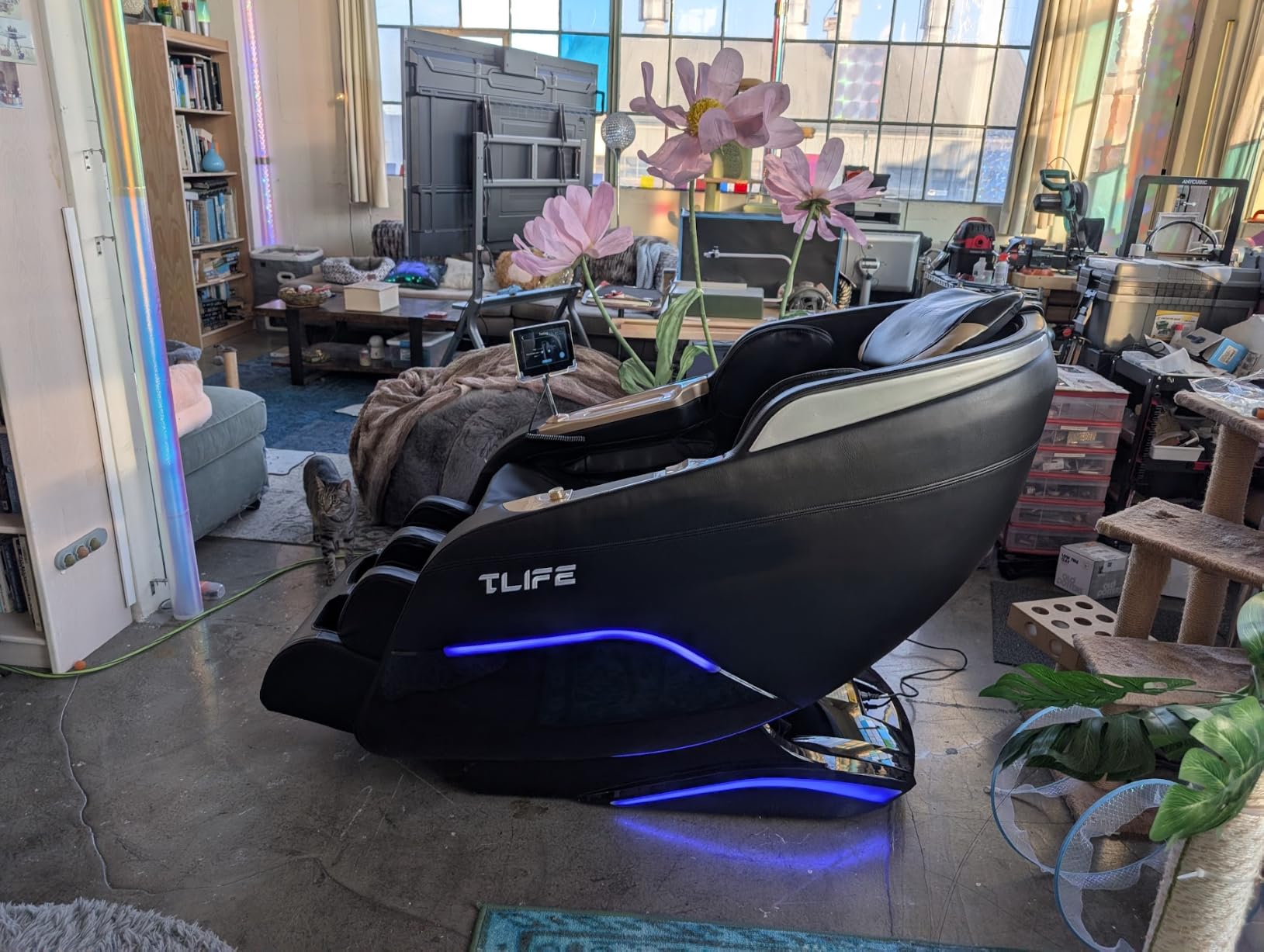 TLIFE Massage Chair Full Body 160° Zero Gravity SL-Track, 12 Modes, Grey | Full-Body Airbags, Body Scan, 6 Massage Techniques, Foot Roller, LCD Touchscreen, No Assembly, Lumbar & Calf Heat for Seniors customer photo 1