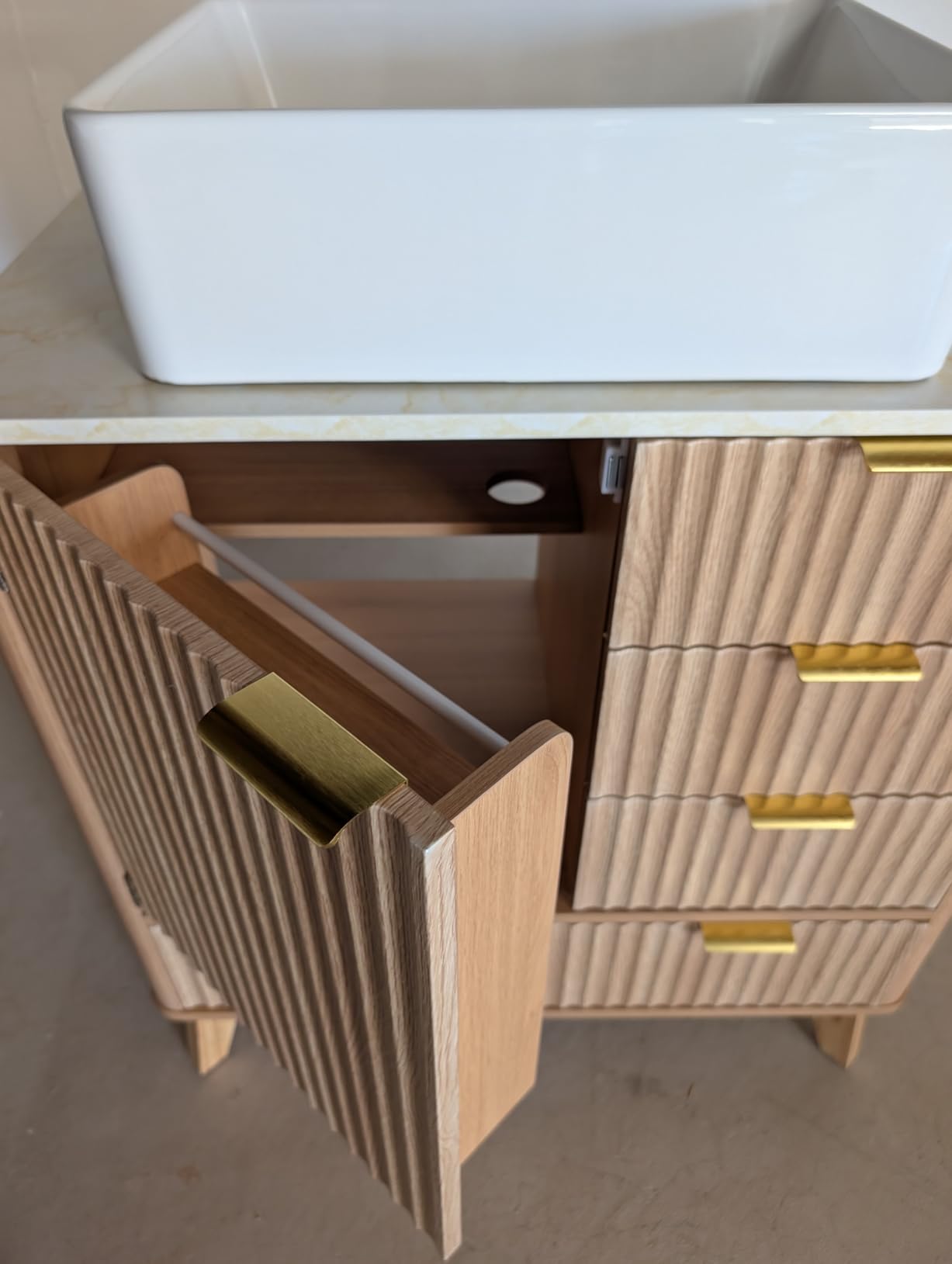 Concho 31'' Fluted Bathroom Vanity with Ceramic Sink, Modern Bathroom Sink Storage Cabinet with Marble Look Top & 4 Spacious Drawers, Freestanding Bathroom Vanity Cabinet, Natural Oak customer photo 2