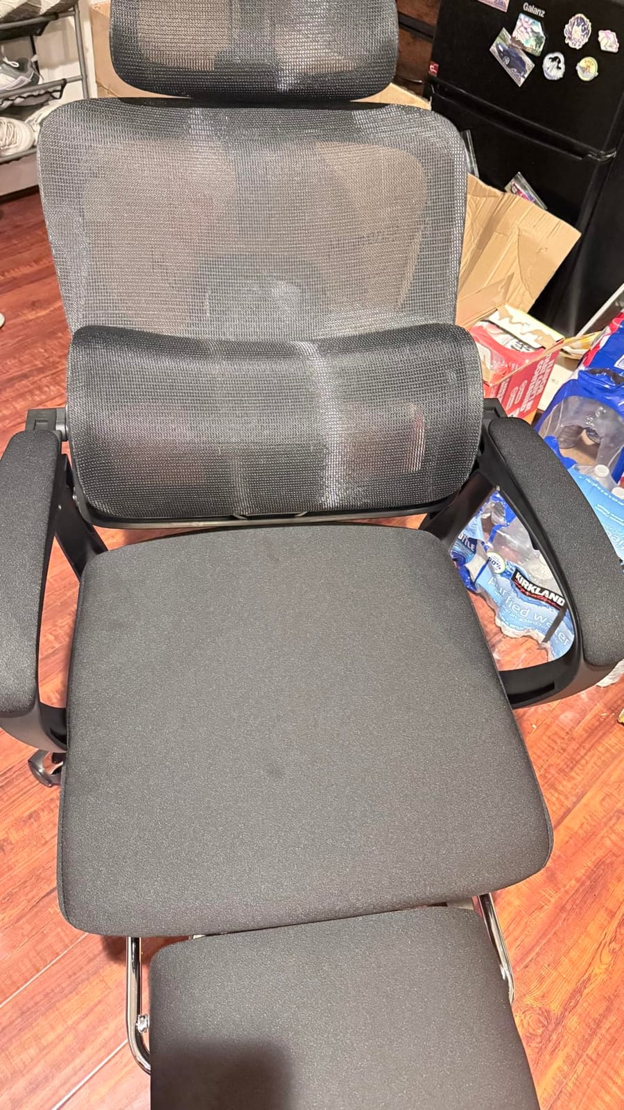 Ergonomic Office Chair with Footrest, 90-145° Reclining Mesh Desk Chair customer photo 2