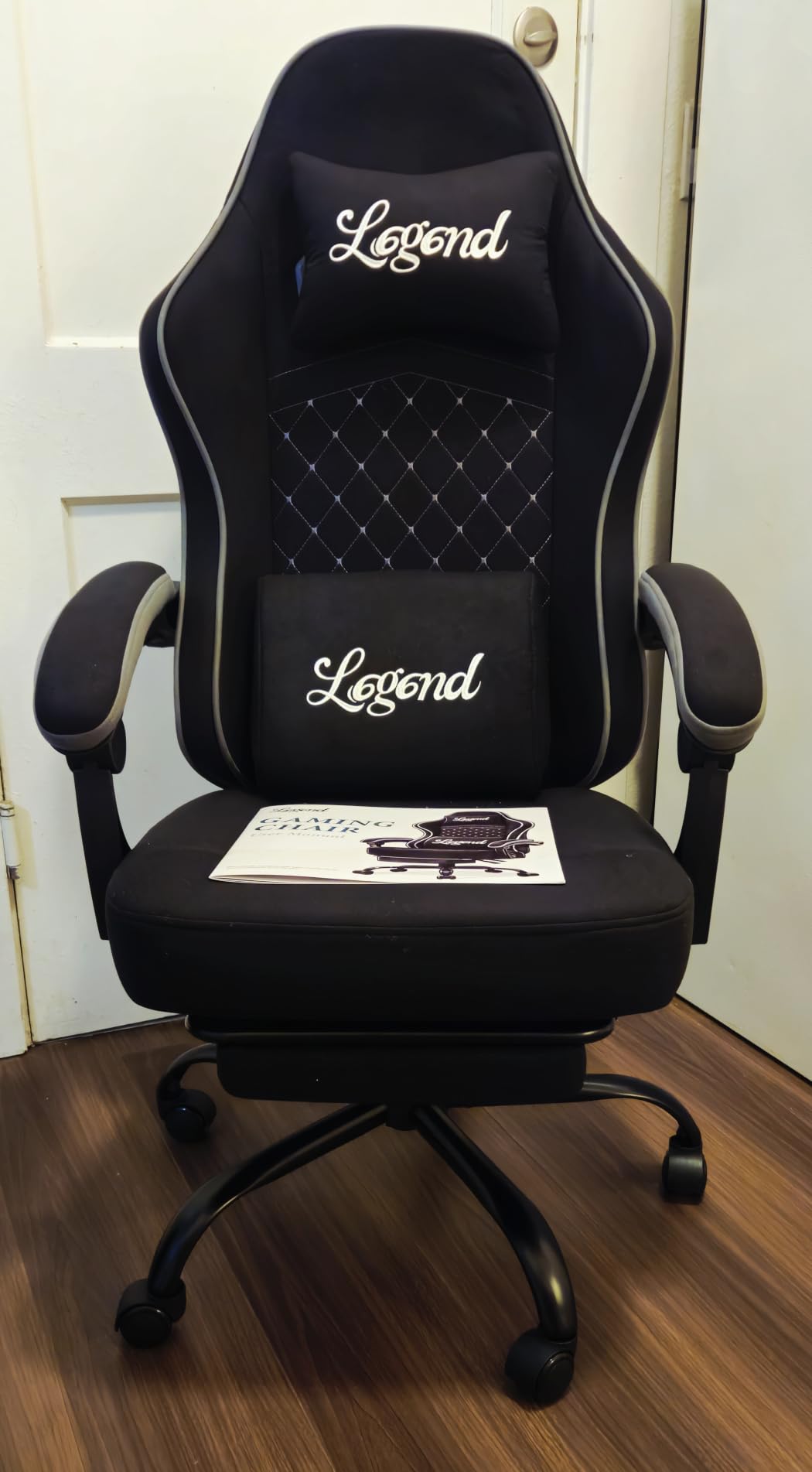 Gaming Chair for Adults with Footrest, Ergonomic Computer Chair, 330 lb | Heavy Duty Load Capacity, 52 cm Wingless Wide Seat, Pocket Spring Cushion, Headrest, Adjustable Height, Reclining Backrest customer photo 1