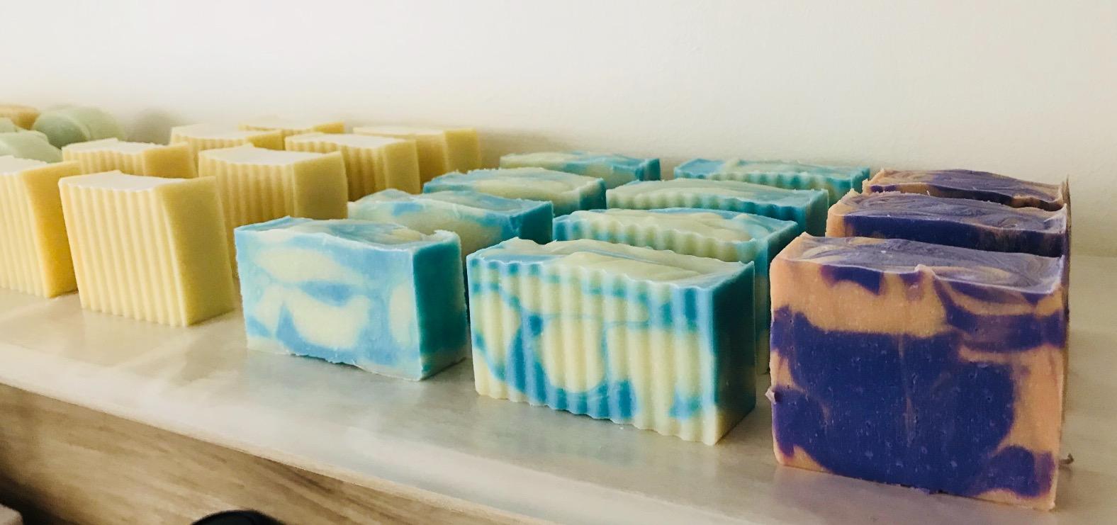 Simple & Natural Soapmaking: Create 100% Pure and Beautiful Soaps with The Nerdy Farm Wife's Easy Recipes and Techniques customer photo 2