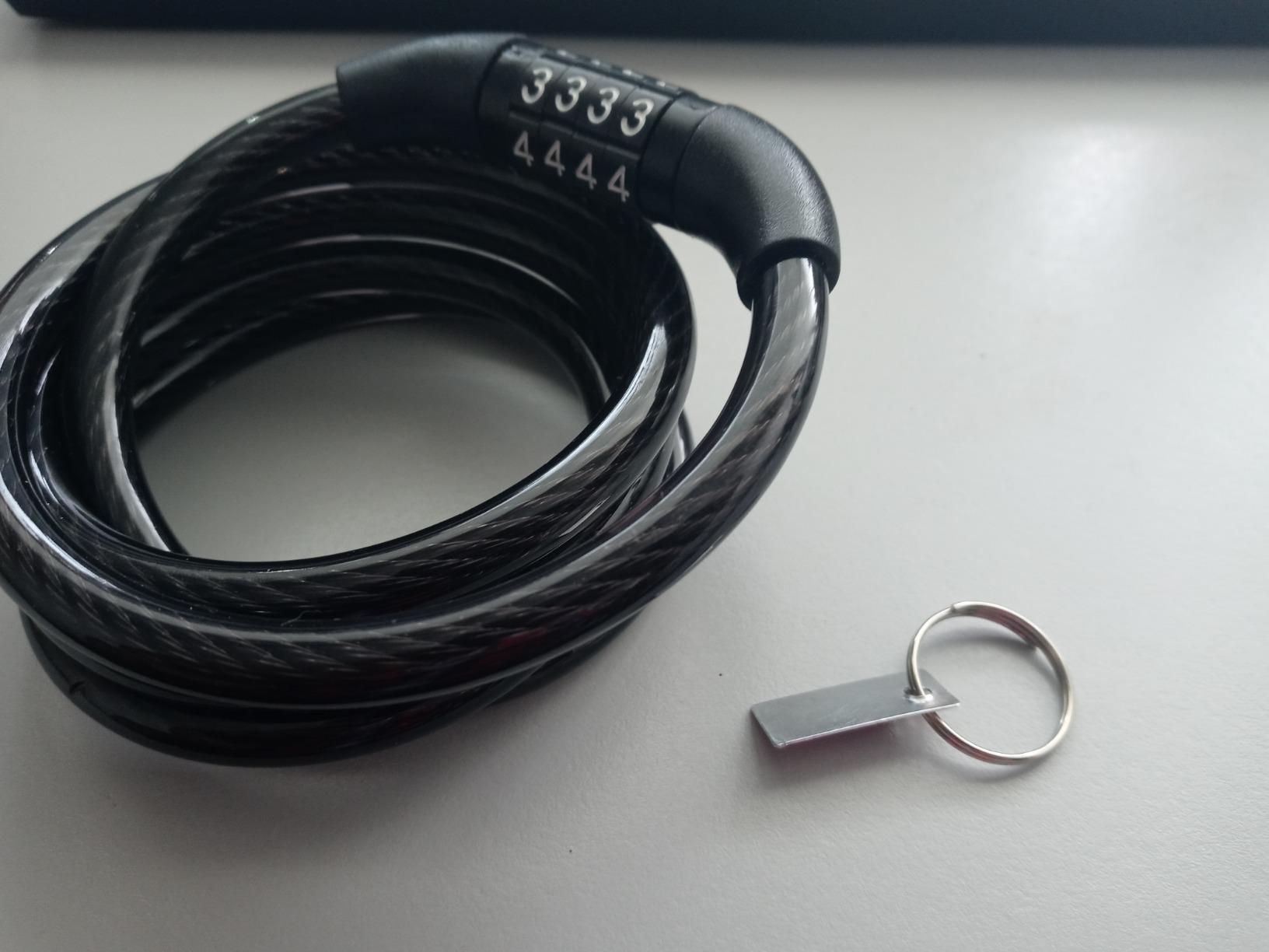 Master Lock Combination Cable Bike Lock 4-Foot Long Bicycle Lock, 8143D | Bike Lock Provides Anti-Theft Security For eBikes & Outdoor Equipment, Preset 4-digit Combination With Braided Steel Cable customer photo 1