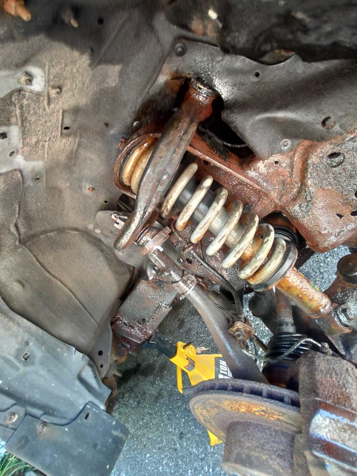MOOG K90255 Front Upper Suspension Ball Joint for Toyota Tundra customer photo 2