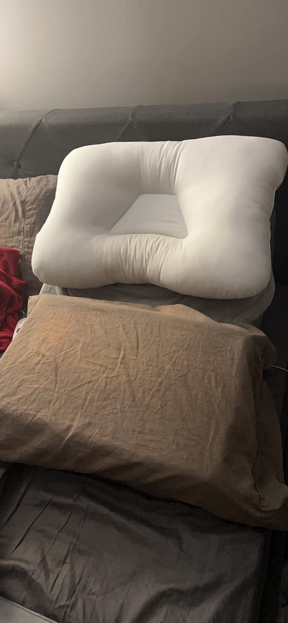 Tri-Core Ergonomic Cervical Pillow for Neck Pain Relief Full Size Firm WH customer photo 2