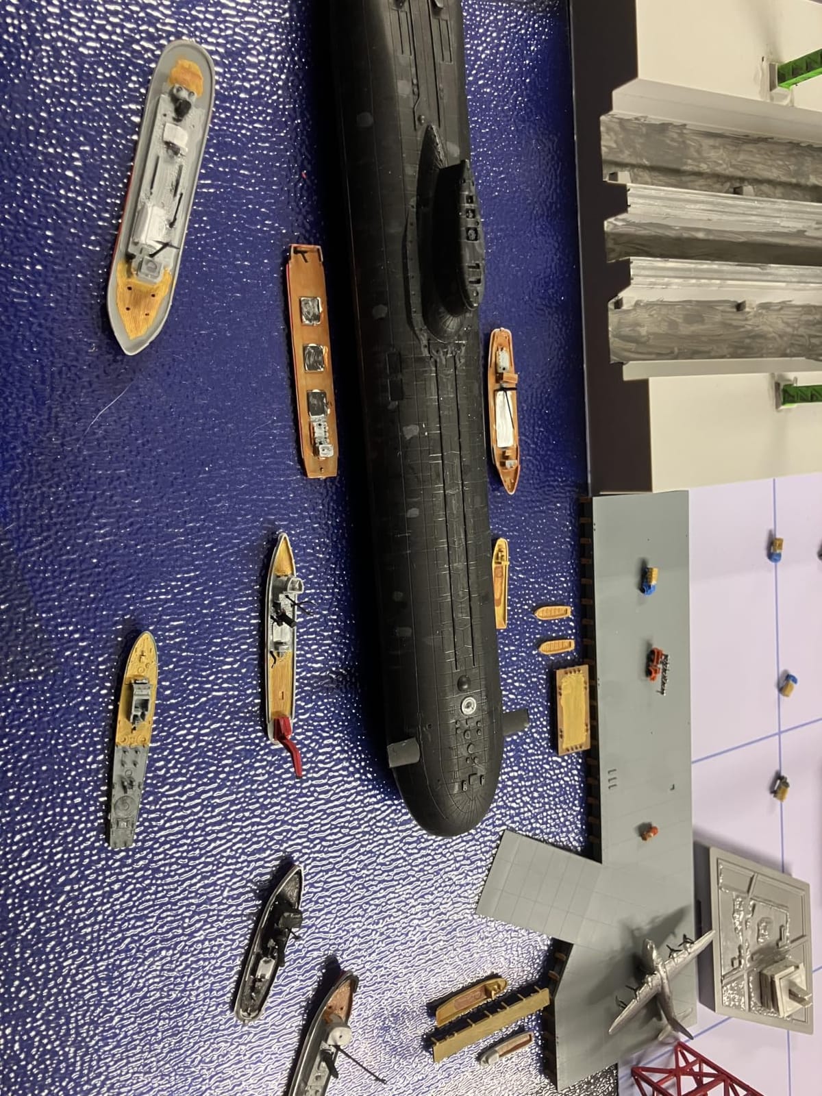 Hobby Boss Russian Typhoon Class Submarine Boat Model Building Kit customer photo 1
