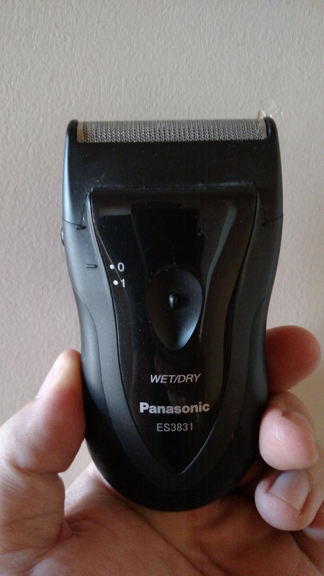 Panasonic Electric Razor for Men, Cordless Wet Dry Lightweight Shaver with Ergonomic Grip, ES3831K, Black customer photo 2