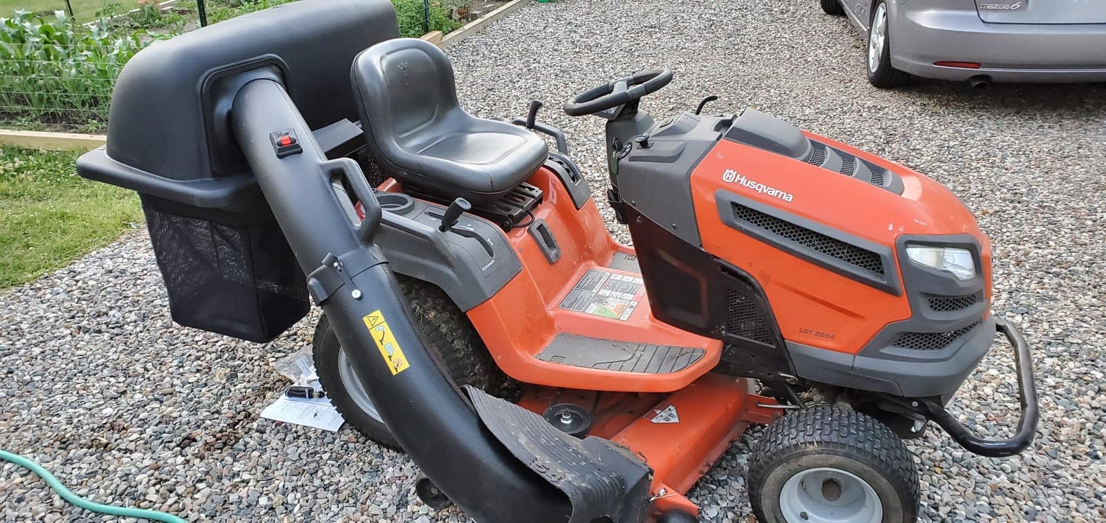 Husqvarna Triple Lawn Mower Bagger, Riding Lawn Mower Accessories For 54-Inch Husqvarna Riding Mowers, Husqvarna YTH2454 Tractor and Poulan Pro Tractors, 9-Bushel Collector with Mesh Bags, Black customer photo 2