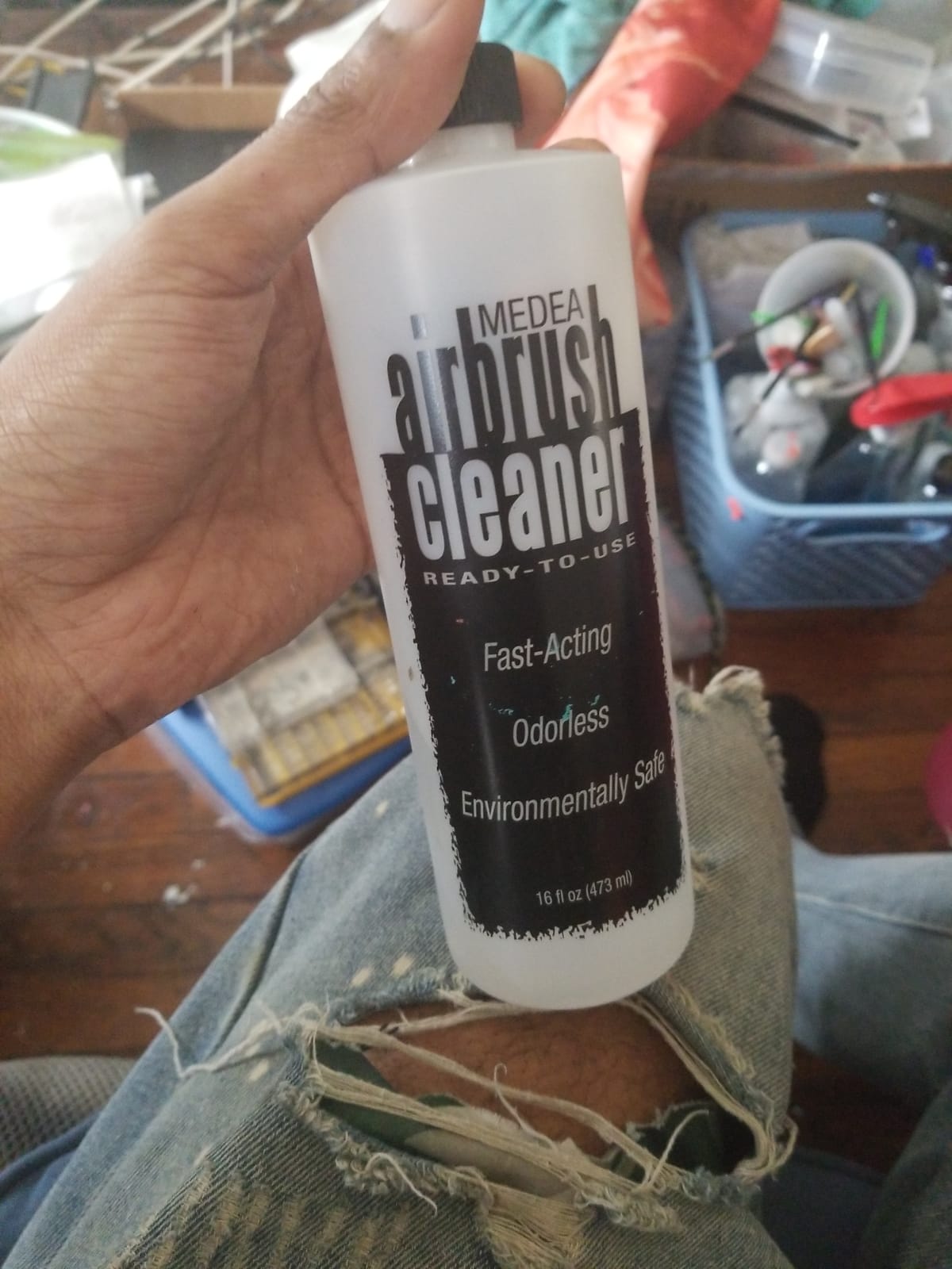 Medea Airbrush Cleaner 32 oz - Ready-to-Use Solution for Airbrushes, Paint Brushes & Artist Tools customer photo 1