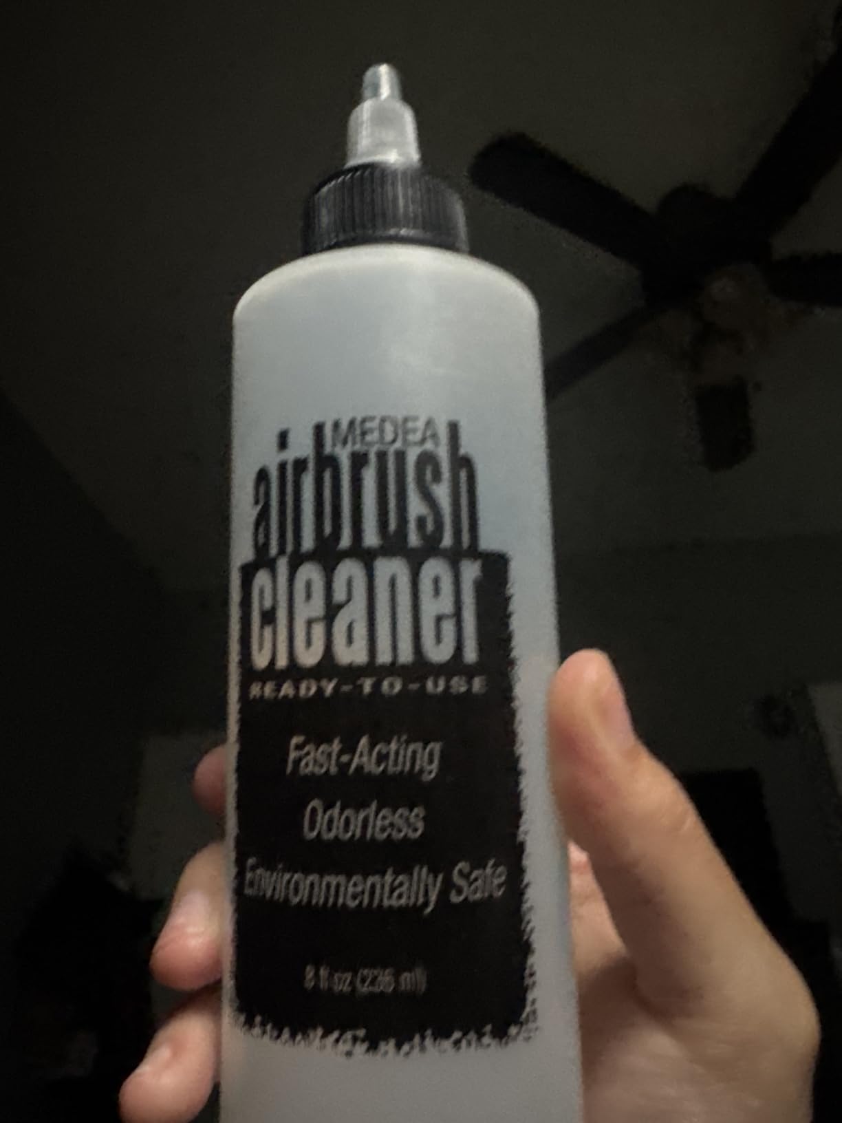 Medea Airbrush Cleaner 32 oz - Ready-to-Use Solution for Airbrushes, Paint Brushes & Artist Tools customer photo 2