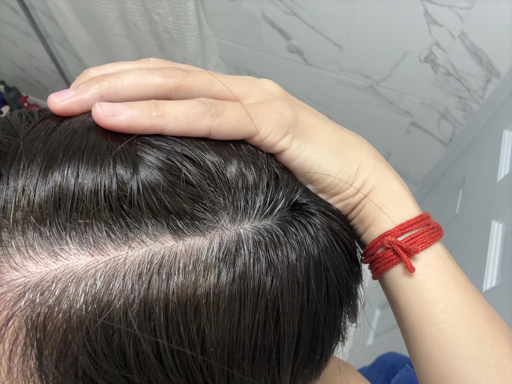 L'Oreal Paris Excellence Crème Permanent Hair Dye, Triple Care Hair Color with Hyaluronic Acid for 100% Gray Coverage, 4 Dark Brown, 1 Kit (Packaging May Vary) customer photo 1