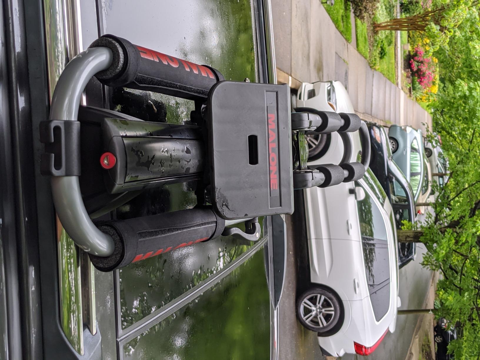 Malone Downloader Folding J-Style Universal Car Rack Kayak Carrier with Bow and Stern Lines customer photo 2