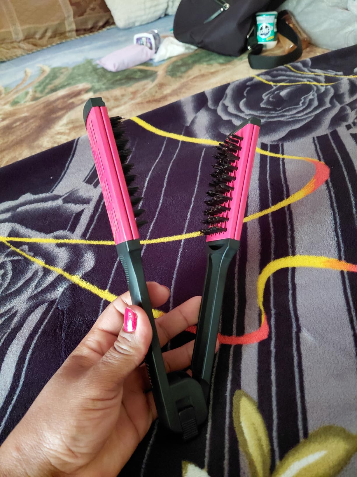 Diane Ceramic Double-Sided Straightening Hair Brush with Nylon Bristles customer photo 1