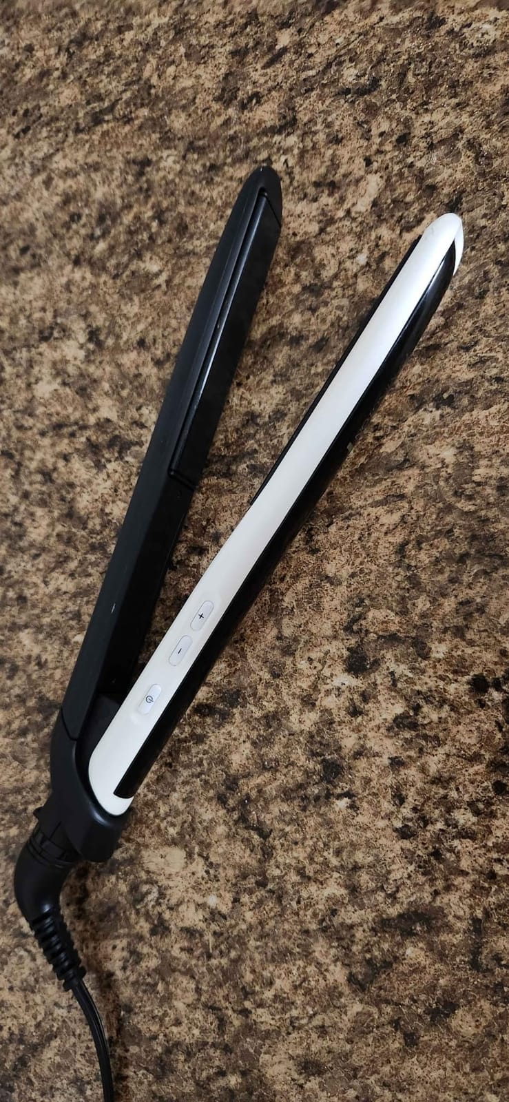 Remington Pearl Pro Ceramic Flat Iron, 1-Inch Floating Plates, Black/White customer photo 2