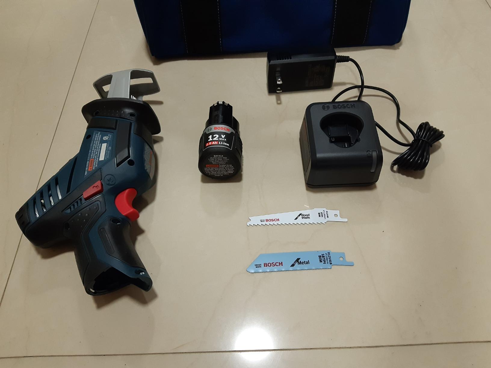 BOSCH PS60-102 12V Max Pocket Reciprocating Saw Kit with 2.5Ah Battery customer photo 2
