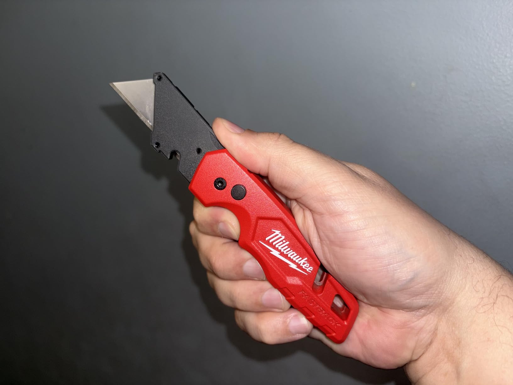 Milwaukee Electric Tool 48-22-1502 Fastback Knife/Storage customer photo 1
