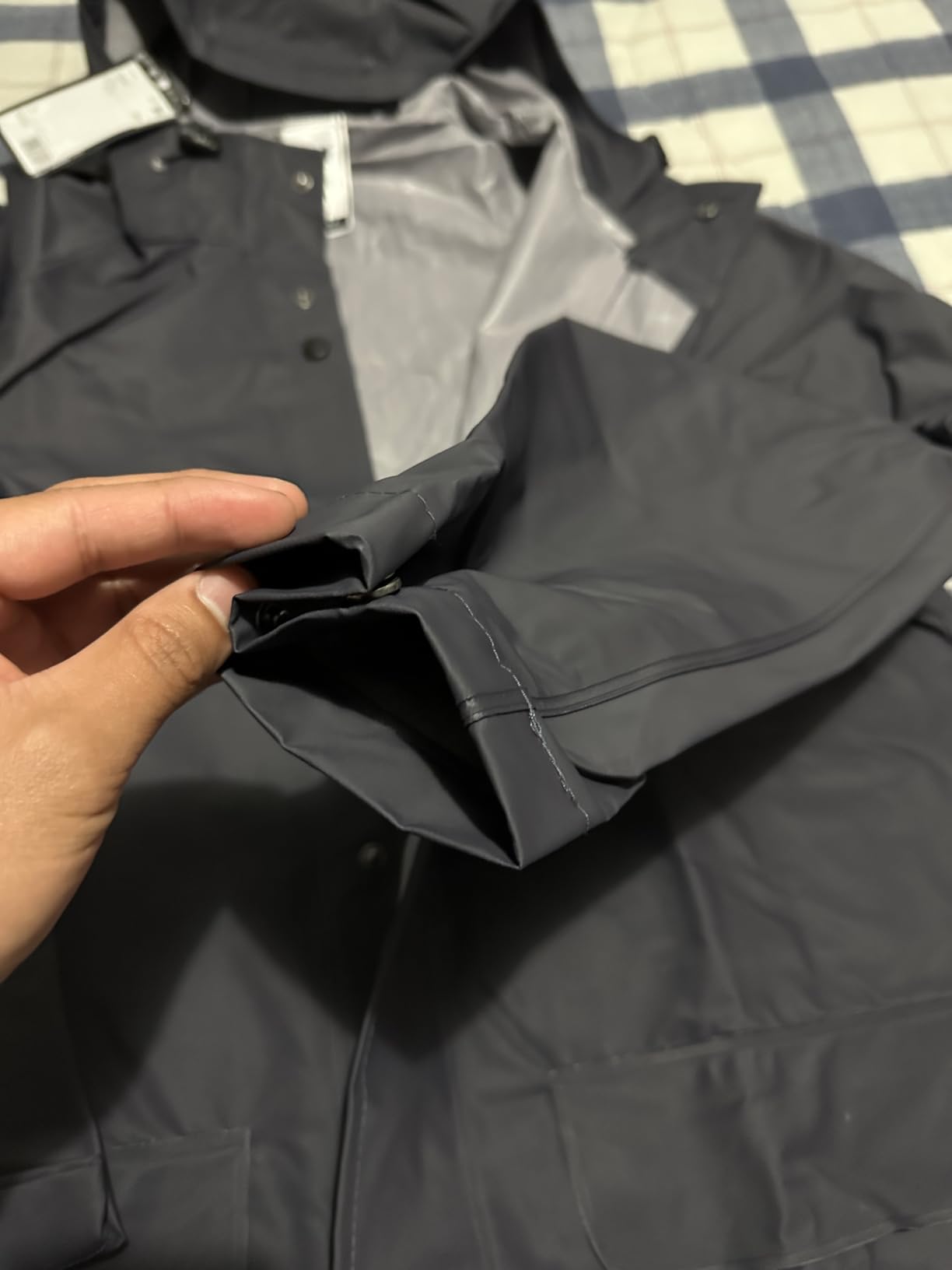 Helly Hansen Mandal PVC Rain Jacket for Men, 480 Army Green, X-Large customer photo 2