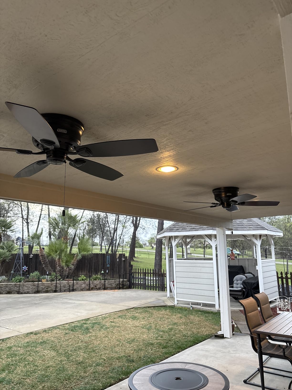 Hunter Sea Wind, Outdoor or Indoor, Ceiling Fan, No Light, 48 inch, White customer photo 1