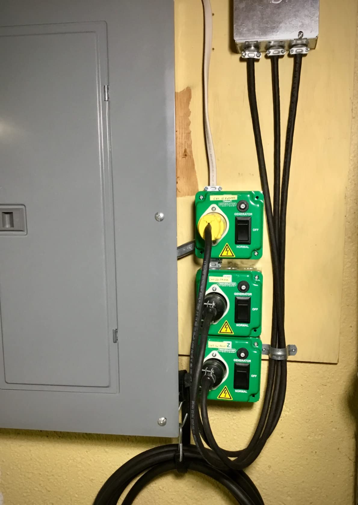 The Original, Patented, UL/CSA Approved Manual Transfer Switch - Made in the USA customer photo 2