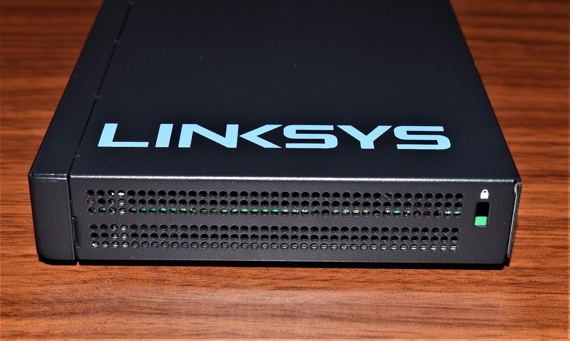 Linksys LGS116P 16 Port Gigabit Unmanaged Network PoE Switch with 8 PoE+ Ports @ 80W - Ideal for Business, Home, Office, IP Surveillance - Ethernet Switch Hub with Metal Housing, Desktop / Wall Mount customer photo 1