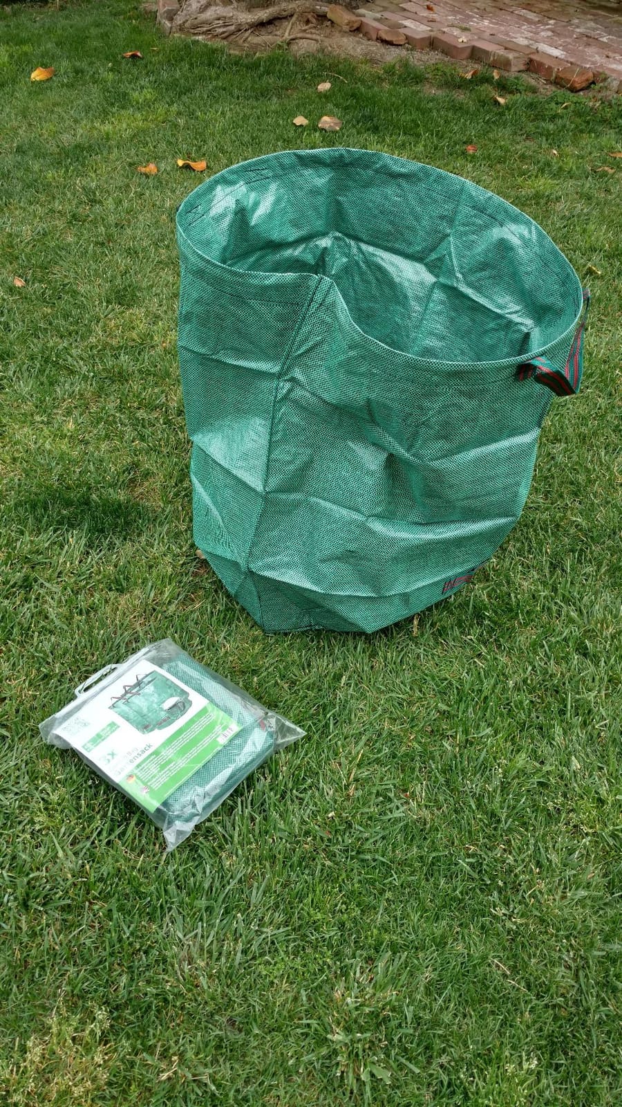 GardenMate 3-Pack 72 Gallons Reusable Garden Waste Bags (H30, D26 inches) - Yard Waste Bags customer photo 2