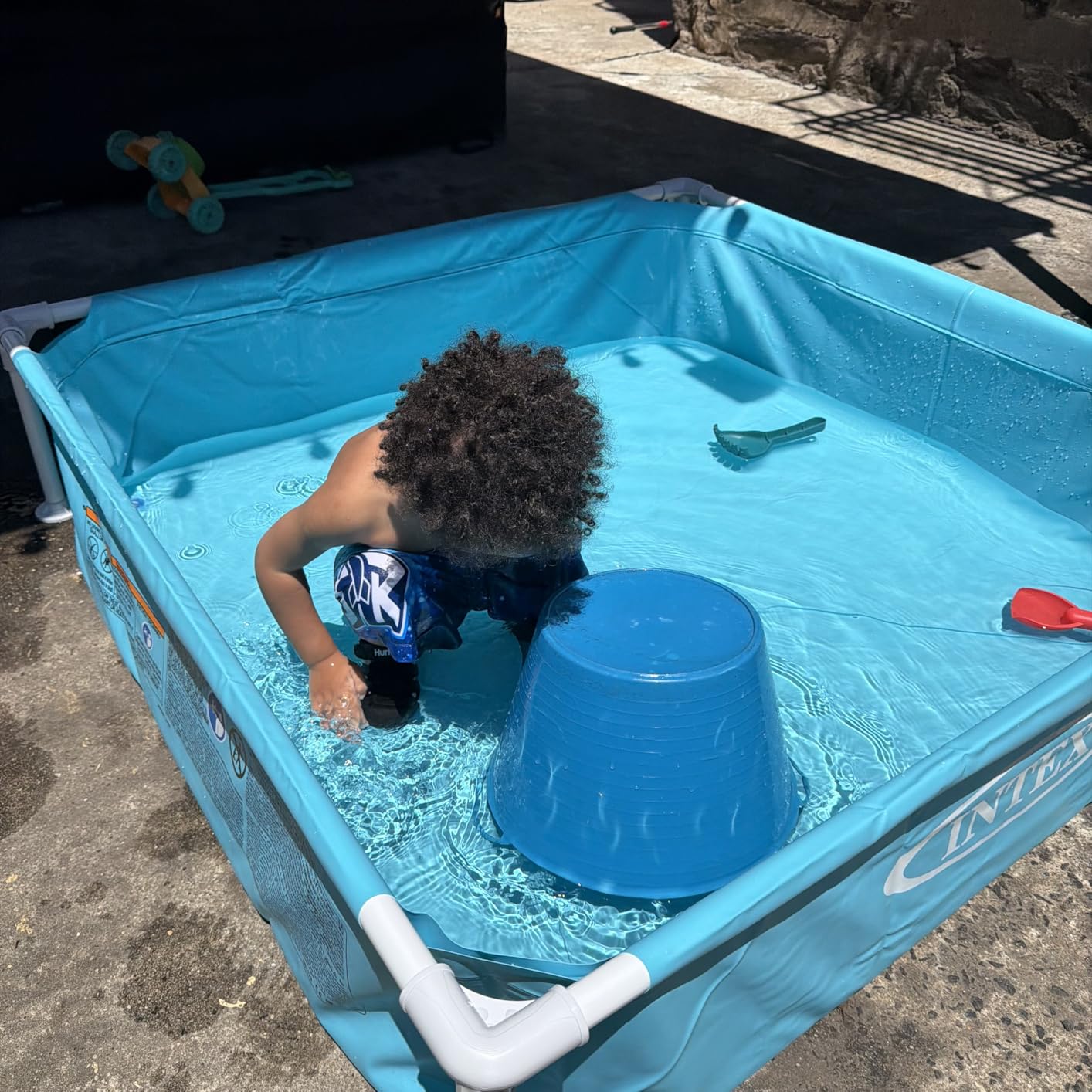 INTEX Kiddie Pool 4ftx 12in Metal Frame for Baby Water Play | 57173EP - Above Ground Swimming Pool with Soft Foam Padding for Kids Ages 2 and Up customer photo 2