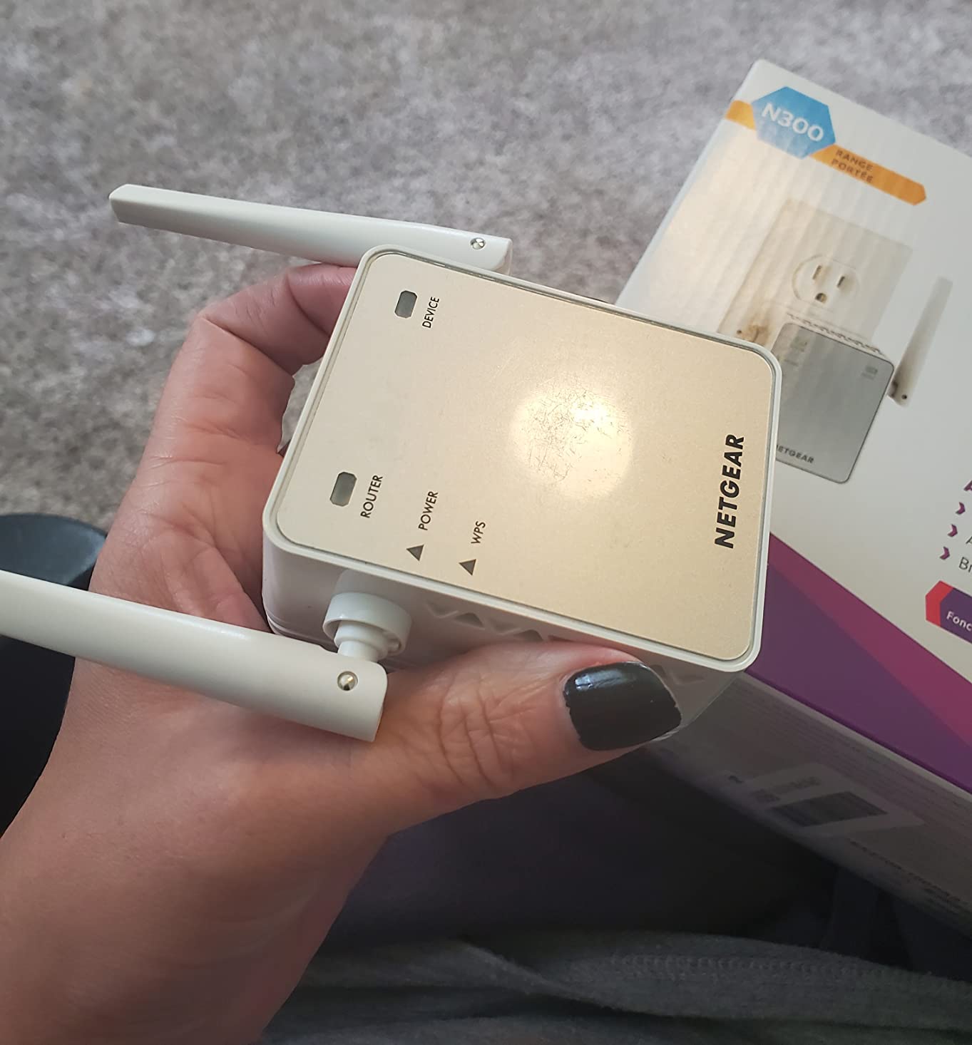 NETGEAR Wi-Fi Range Extender EX2700 - Coverage Up to 800 Sq Ft and 10 Devices with N300 Wireless Signal Booster & Repeater (Up to 300Mbps Speed), and Compact Wall Plug Design customer photo 1