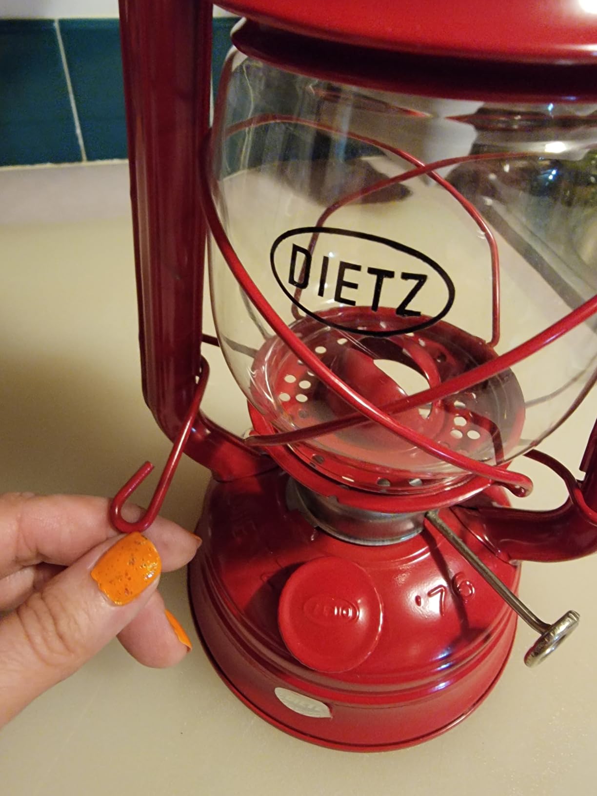 Dietz #76 Original Oil Burning Lantern (Black) customer photo 1