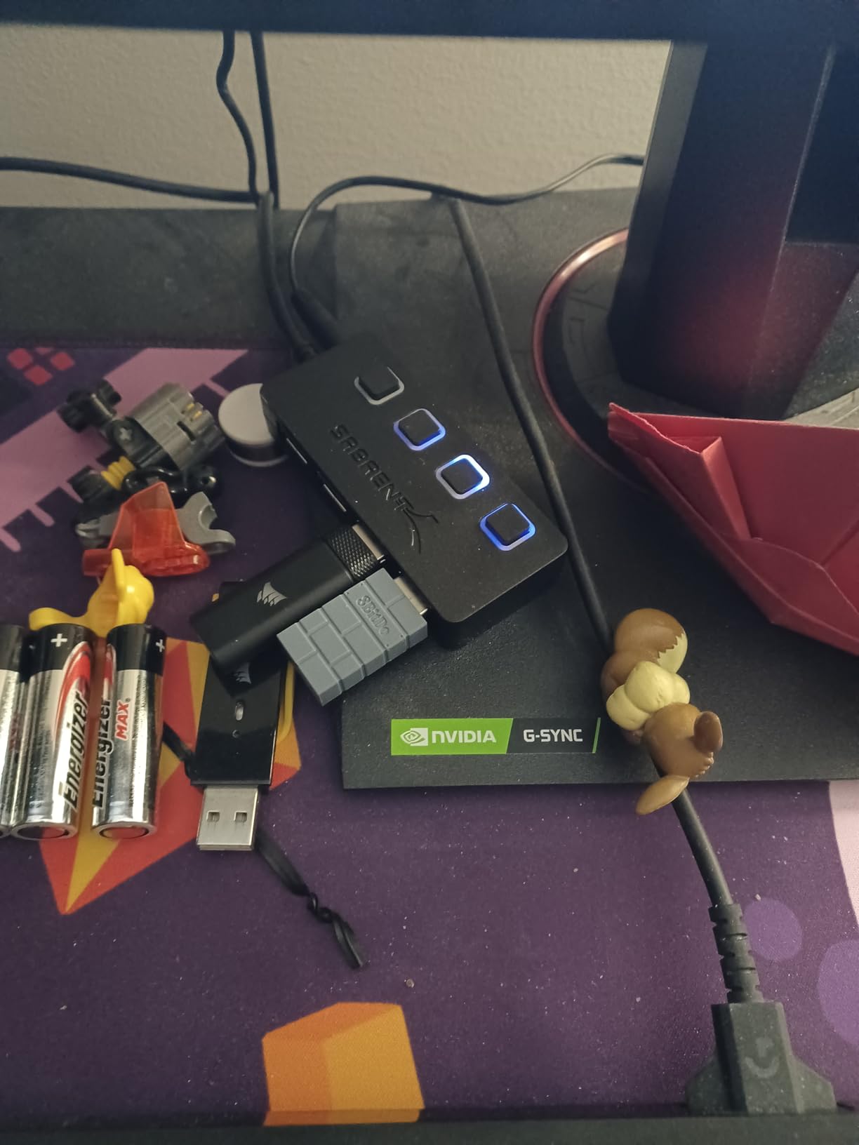 SABRENT 4-Port Powered USB 3.0 Hub, LED Power Switches (HB-UMP3) customer photo 2