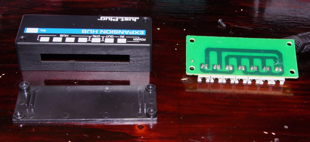 Woodland Scenics JP5702 Just Plug(TM) Lighting System, Expansion Hub customer photo 1