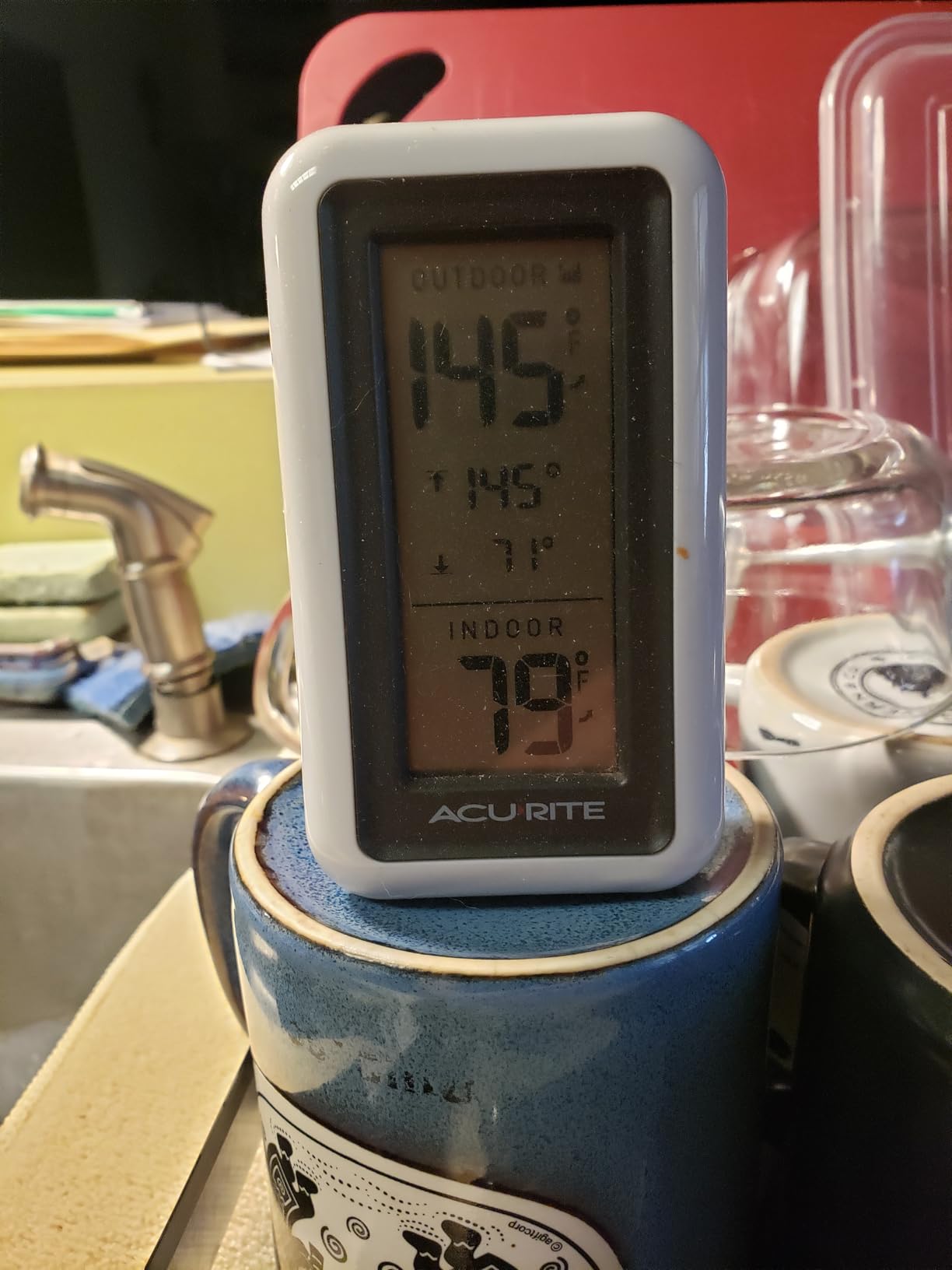 AcuRite Digital Thermometer with Indoor, Outdoor Temperature and Daily High and Lows (00424CA), White customer photo 1