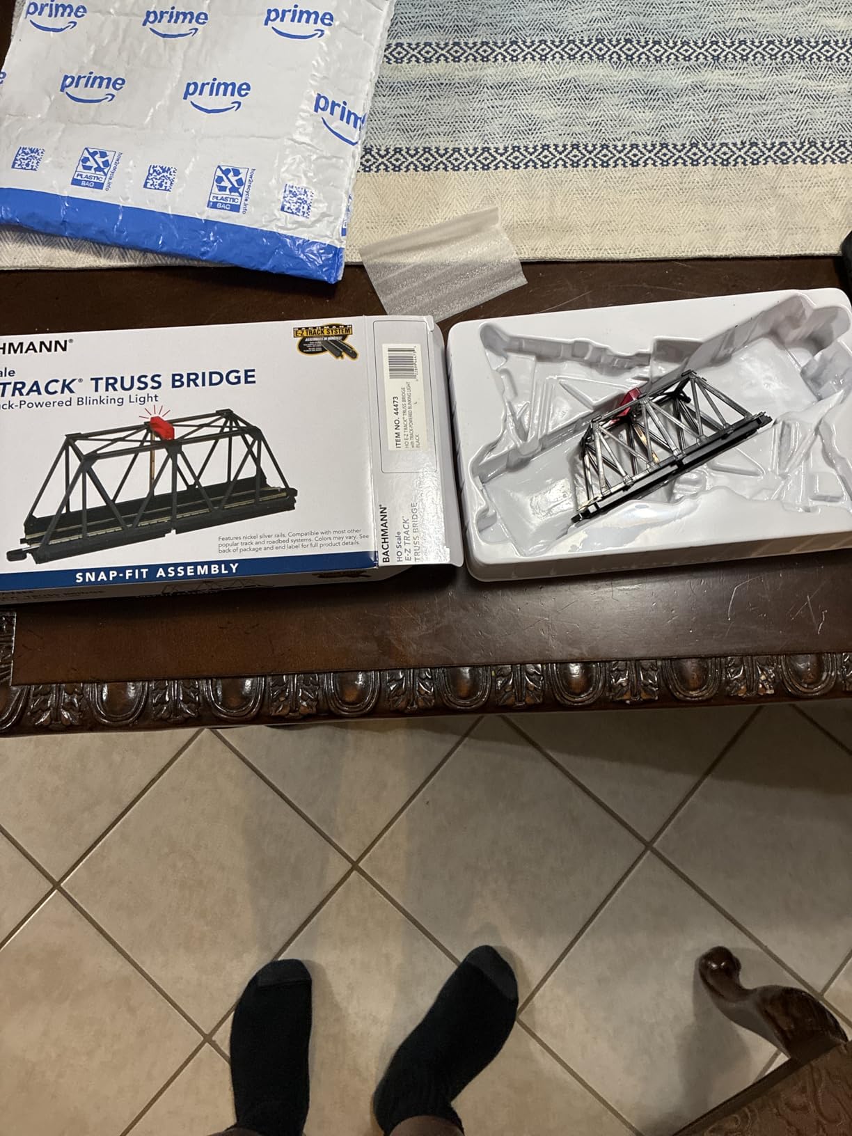 Bachmann Trains E-Z TRACK TRUSS BRIDGE with BLINKING LIGHT- HO Scale, Black Medium customer photo 2