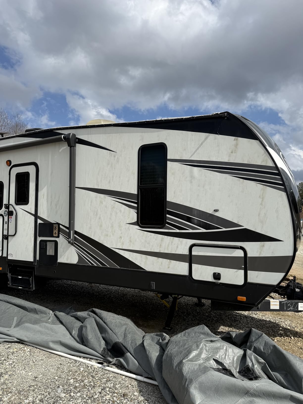 Leader Accessories Windproof 18' -20' Travel Trailer RV Cover Extra Thick | Heavy Duty 9-Ply Camper Cover, Snowproof, Anti-UV Ripstop All Weather Protection, Includes 4 Tire Covers customer photo 1