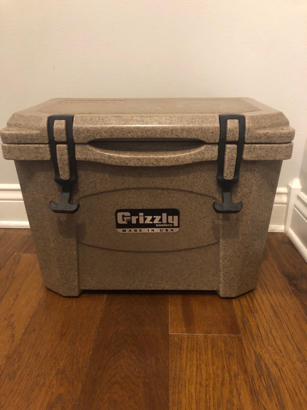 Grizzly 15 Cooler | 15 qt Ice Chest Durable Rotomolded Insulated | Made in USA | Warranty for Life | For Beach Boat Camping Fishing Hunting | G15 customer photo 2