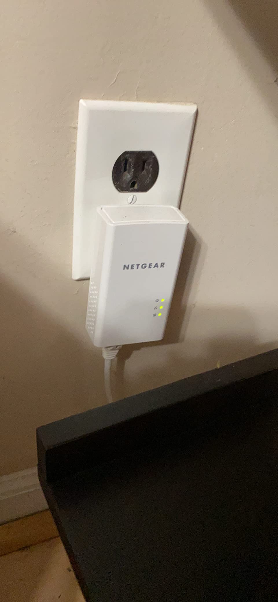 NETGEAR Powerline Adapter Kit, 1000 Mbps Wall-Plug, 1 Gigabit Ethernet Ports (PL1000-100PAS) customer photo 2