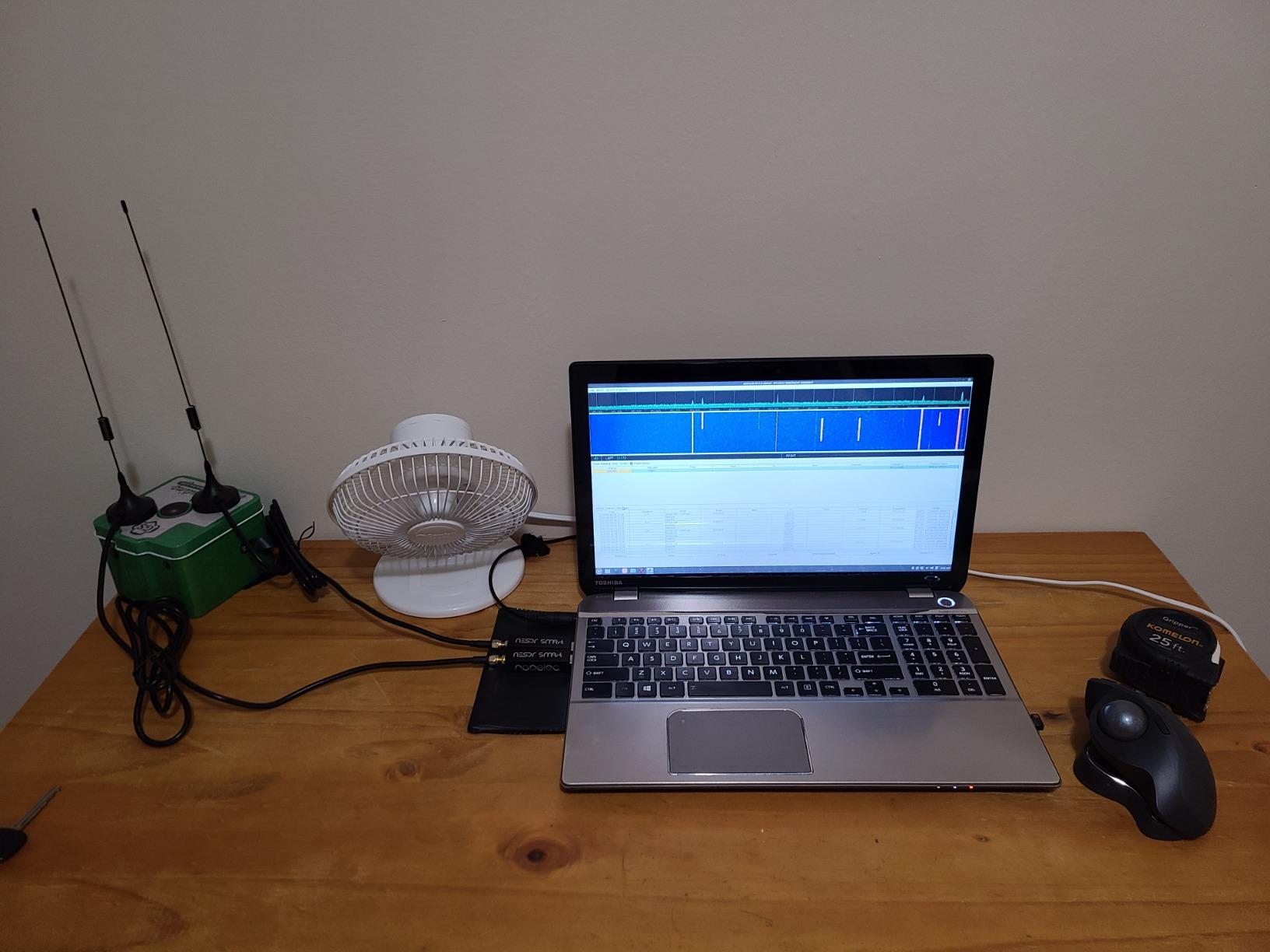 Nooelec RTL-SDR v5 Bundle - NESDR Smart HF/VHF/UHF (100kHz-1.75GHz) Software Defined Radio with 0.5PPM TCXO, SMA Input, Aluminum Enclosure & 3 Antennas customer photo 1