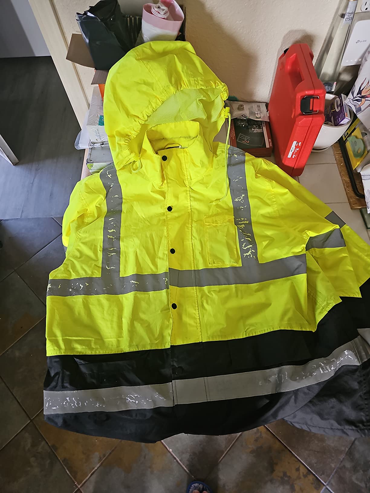 JORESTECH Class 3 Hi-Vis Waterproof Rain Jacket | Lightweight PU-coated rain jacket with taped seams, mesh lining, concealed hood, storm flap, and adjustable cuffs customer photo 1