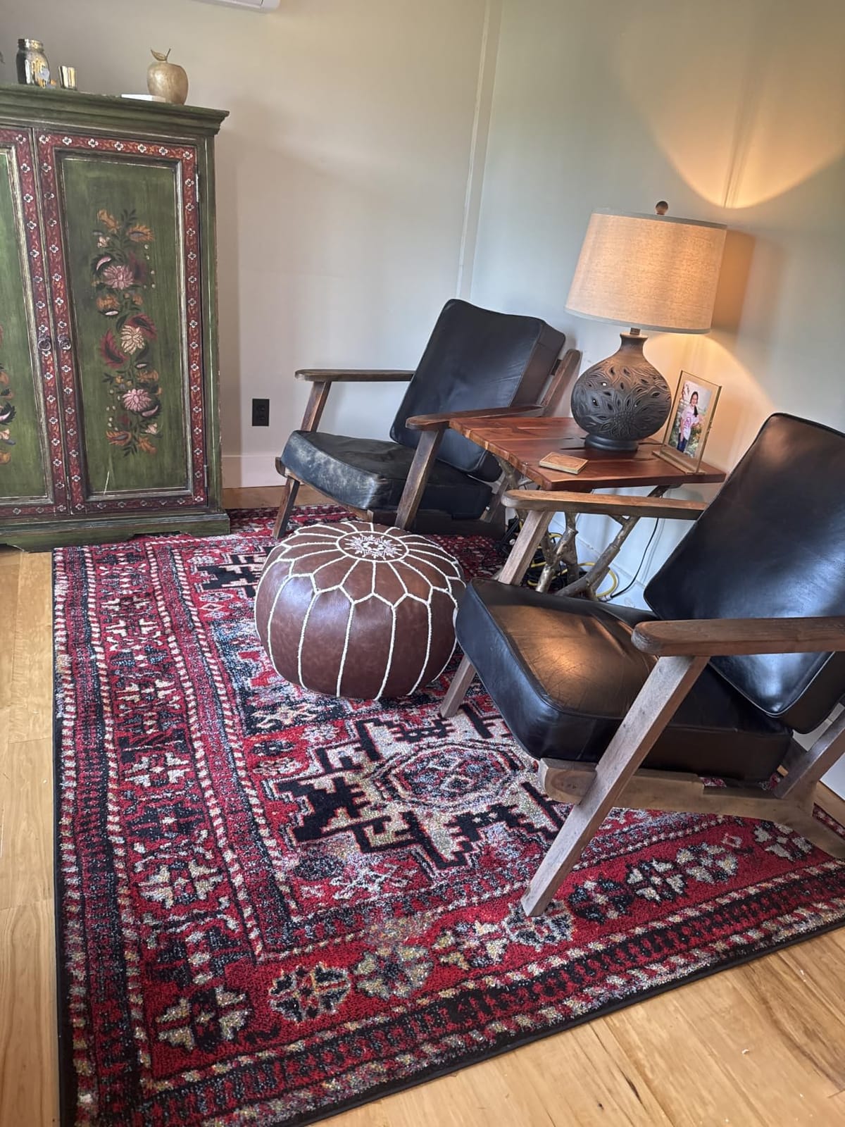 SAFAVIEH Vintage Hamadan Collection Area Rug - 8' x 10', Red & Multi, Oriental Traditional Persian Design customer photo 2
