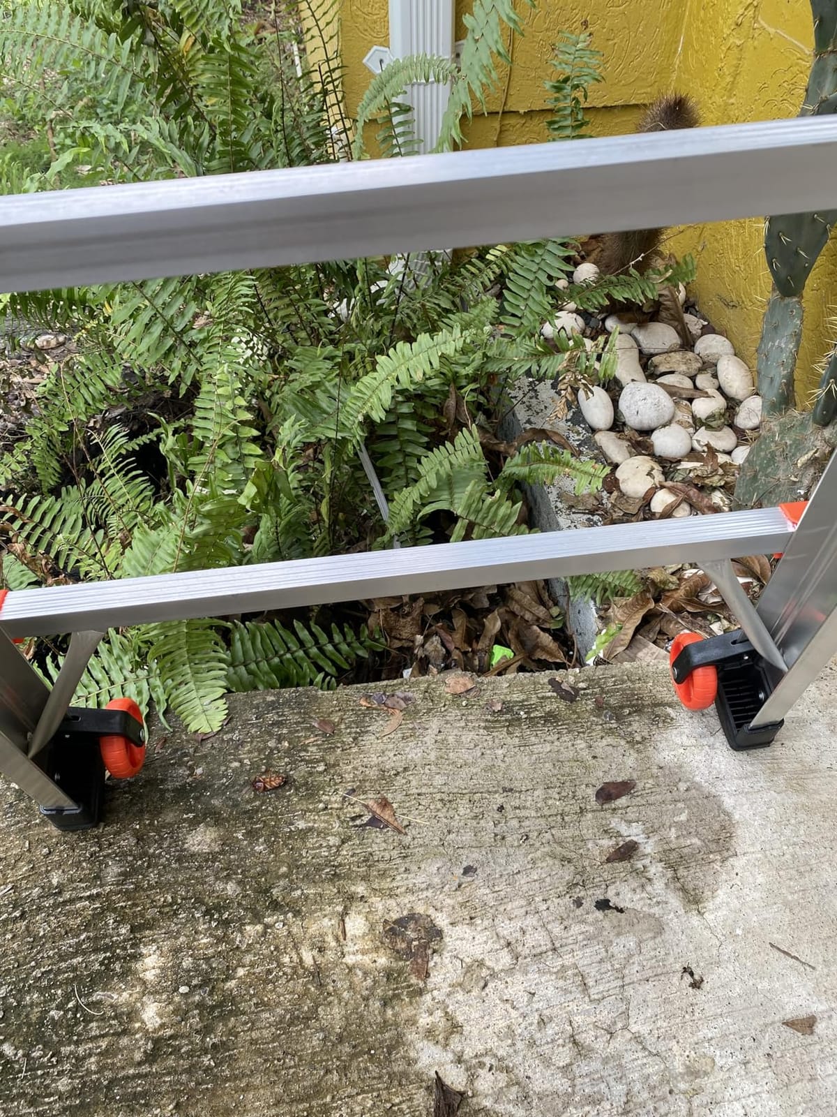Little Giant Velocity, Aluminum Ladder, 22 ft with Leg Levelers, 15422-801 | Telescoping Multi-Position Ladder, Integrated Leg Levelers, Slip-Resistant Feet, Type IA 300 lbs. Rating customer photo 1
