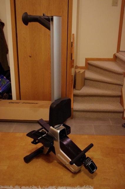 Stamina Magnetic Rower - Rower Machine with Smart Workout App - Rowing Machine with Magnetic Resistance for Home Gym Fitness - Up to 250 lbs Weight Capacity customer photo 1