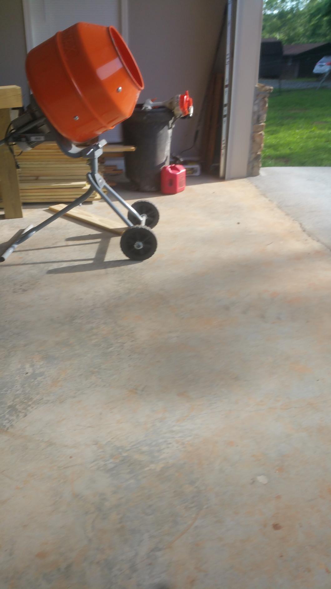 YARDMAX YM0146 5.0 cu. ft. Concrete Mixer 3/4 HP customer photo 1