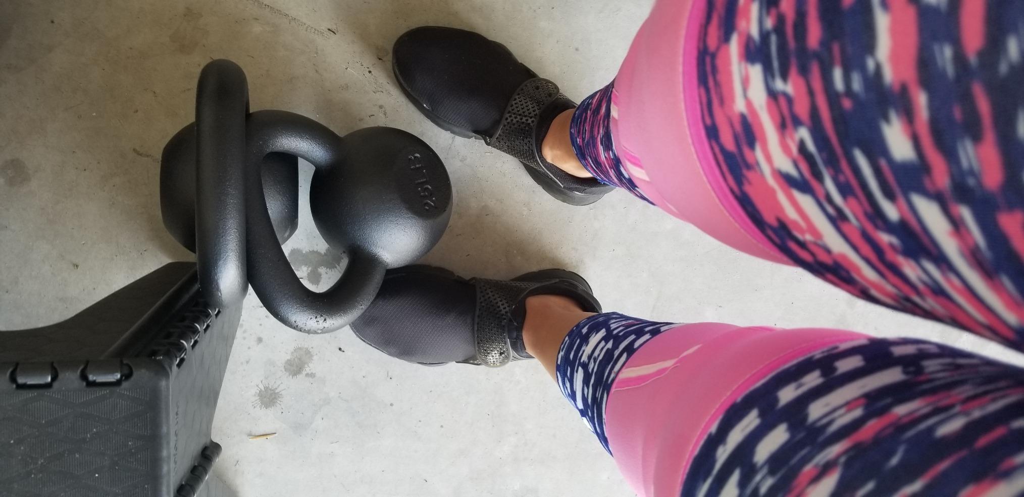 Powder Coated Solid Cast Iron Kettlebell Weights Set 5lb to 45lb Various Combination customer photo 1
