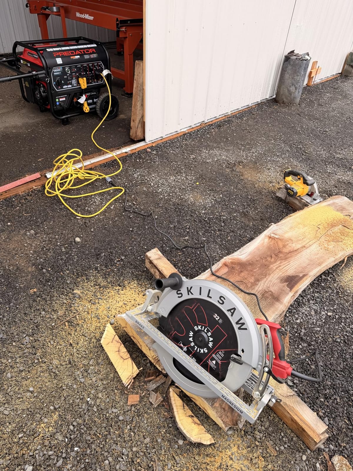 SKIL 16-5/16 In. Magnesium Worm Drive Skilsaw Circular Saw - SPT70V-11 customer photo 1