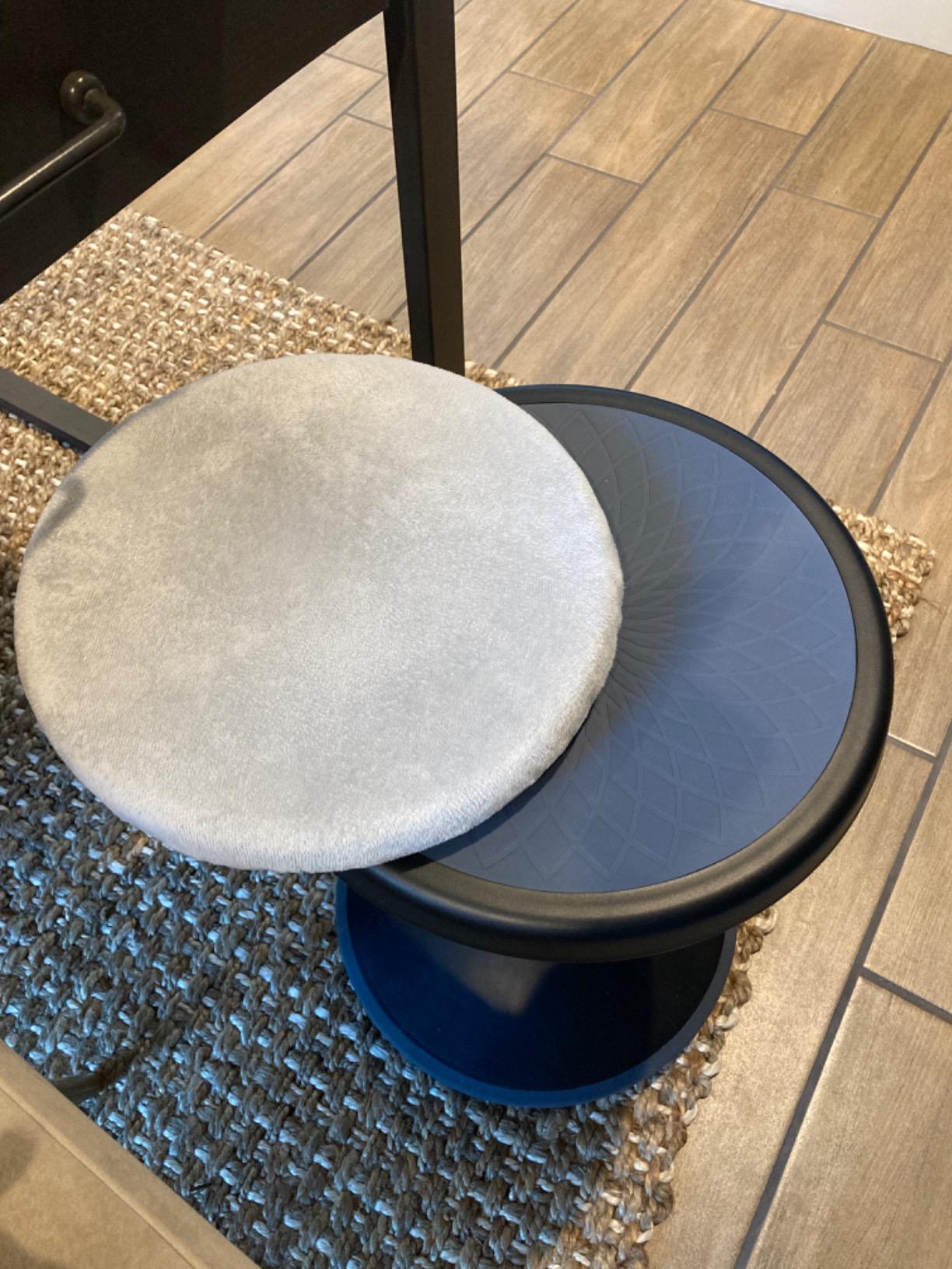 ECR4Kids SitWell Wobble Stool, Adjustable Height, Active Seating, Grey | Durable plastic, GREENGUARD Gold Certified, 220 lb capacity, 15.7-21.7in height, fully assembled customer photo 1