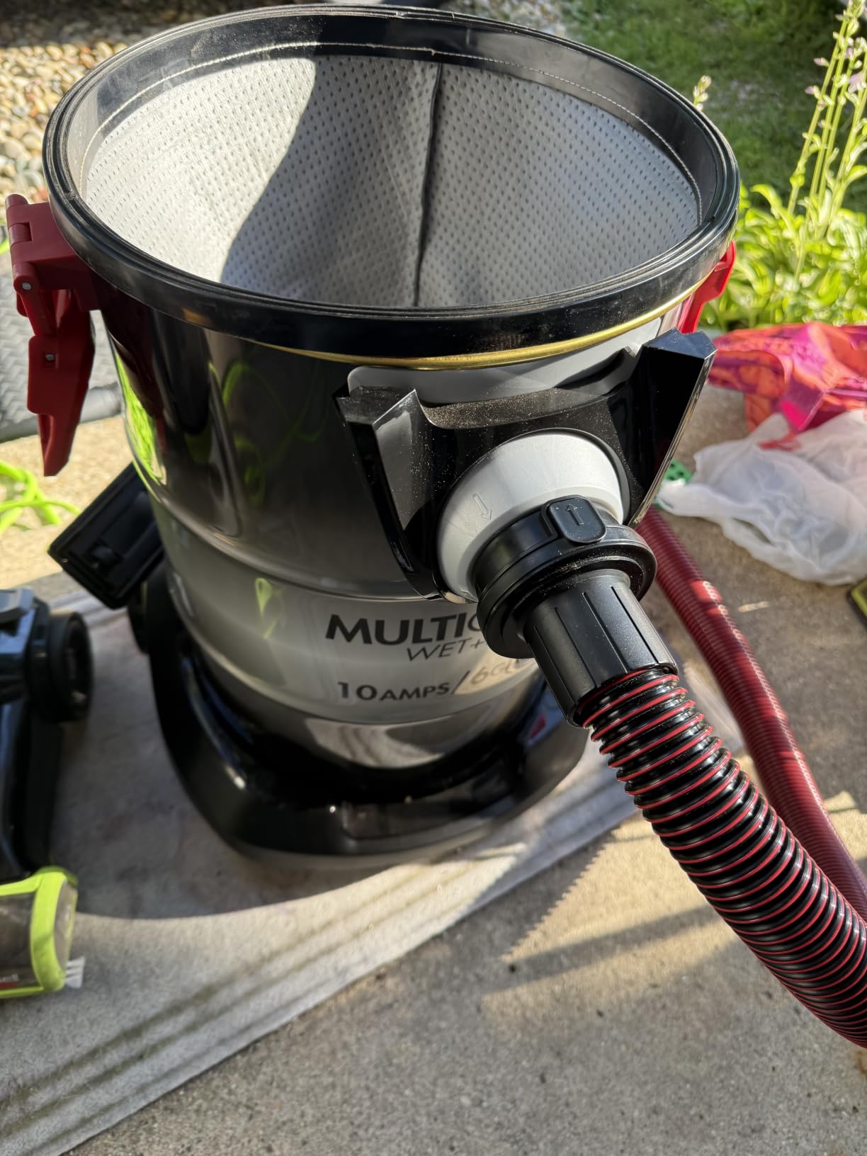 BISSELL MultiClean Wet/Dry Garage and Auto Vacuum, 2035M customer photo 1